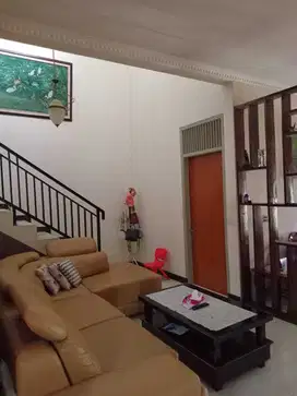 Dijual Rumah Cantik & Asri Taman Cibaduyut Indah