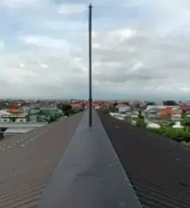 Tukang Genteng Bocor