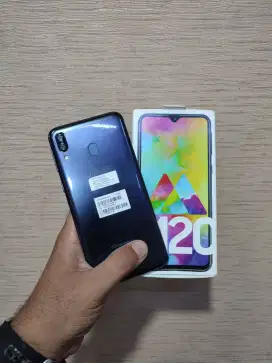 Samsung Galaxy M20 3/32