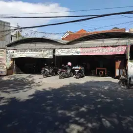 ‼️HITUNG TANAH‼️Rumah Usaha UK (15X26) di Raya Gayungsari Surabaya.