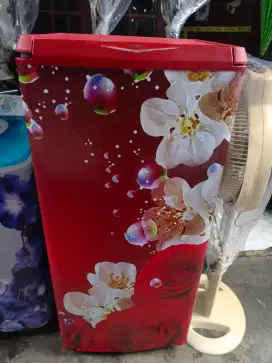 Di jual kulakas Sanyo satu pintu barang normal msh ori