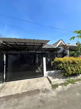 Dijual rumah cantik, siap huni