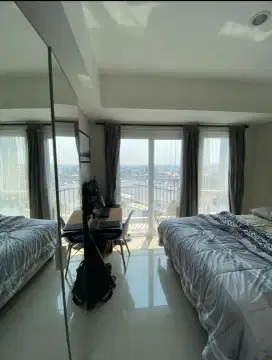 Apartemen Breeze Disewakan