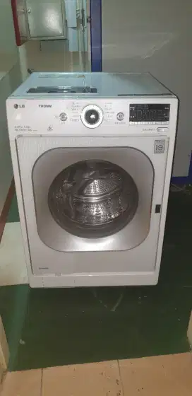 Mesin cuci LG TROMM 13 kg