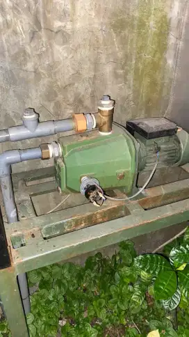 SERVICE POMPA AIR PANGGILAN  ( JETPUMP DAN SUBMERSIBEL  )