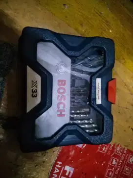 Jual Bor BOSCH + 1 set mata bor