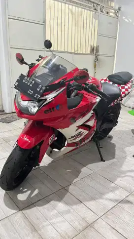 Dijual Kawasaki ninja 250R