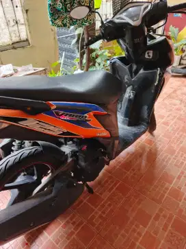Vario 2012 old orange