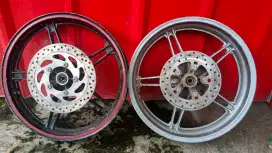 Velk yamaha R15