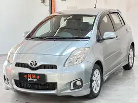 KM 60rb.. Toyota Yaris S Limited 1.5 A/T 2012.. eNHa garage Semarang..