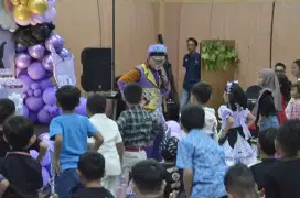 Lian badut Tangerang paket komplit dekorasi sulap bubbleshow dongeng