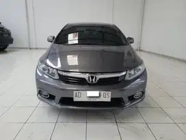 Honda Civic FB 2 1.8 AT 2012