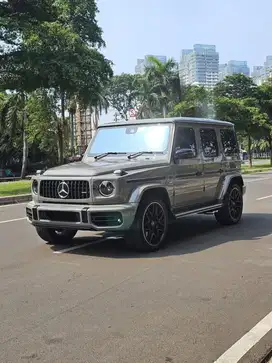 KM 10.000 - G63 AMG 4.0L - GREY ON BLACK - 2022