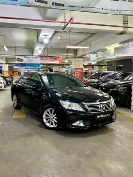 (KM 98rb) Toyota Camry V AT 2014 Like New 2013