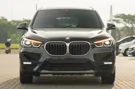 Bos Muda! BMW X1 F48 LCI Facelift Black 2021 c200 gla200 320i