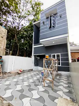 Rumah baru jakarta timur Cash kpr 2kt 2km 2 lantai 775 jutaan