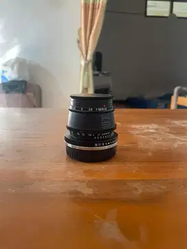 Dijual Lensa Bekas TTArtisan 35mm f/1.4 untuk Fujifilm X-Mou