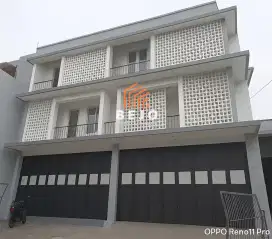 Disewakan Ruko/Kantor 3 Lantai – Jl Magelang, Tegalrejo