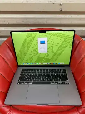 MacBook Air 15 inch 2023 M2 8gb 256gb Ex iBox ID/A Fullset Original