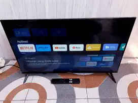 TV LED ANDROID GOOGLE XIAOMI 32in Digital TV NETFLIK KONDISI NORMAL