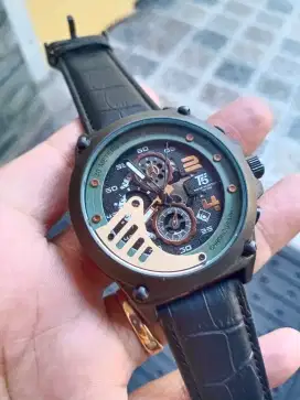 Jam tangan pria crono model expedition
