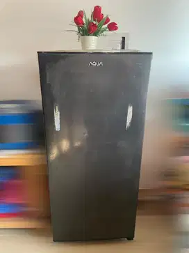 Kulkas AQUA 1 pintu