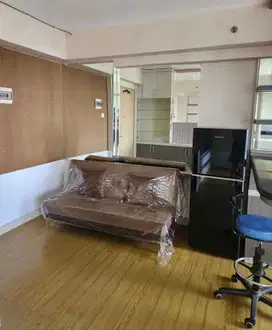 DIJUAL APARTEMEN EDUCITY YALE FURNISH BARU GRESS 2BR lt6
