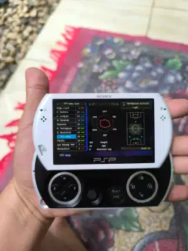 PSP GO 1 16GB kelengkapan unit +kabel casan