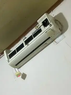 Service AC Ciledug / Jual beli AC bekas baru tukar tambah