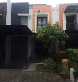 Rumah Cantik Raffless Hills Cibubur dekat LRT Harjamukti