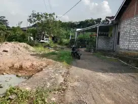 Tanah murah siap bangun 50mtr  jalanraya dekat ke unnes