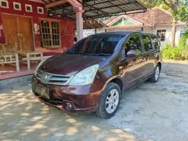 Jual Nissan Grand Livina XV Manual 2012