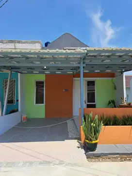 Dijual rumah di mutiara gading City