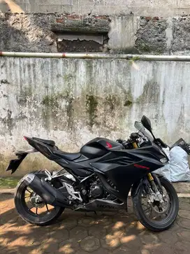 Cbr 2021 (150cc) kilometer rendah