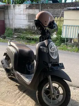 Dijual Motor scoopy honda 2020