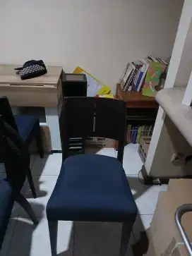 Kursi empuk kayu bagus