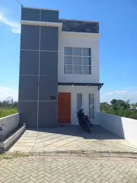 Hunian cantik 2lt full furnish