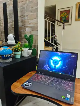 Laptop Lenovo LOQ 15 RTX3050 6GB x rog tuf msi victus nitro