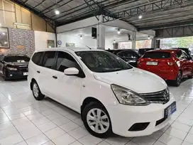 Nissan GRAND LIVINA SV Facelift 1.5 Bensin AT 2015 Putih