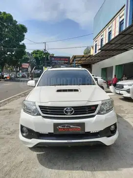 FAVORIT! TOYOTA FORTUNER VNT TRD 2015 DIESEL MATIC