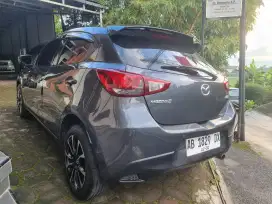 Mazda 2 tipe R skyactive