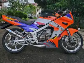 Dijual Kawasaki Ninja R convert SSR 2013 warna hitam, full restorasi..