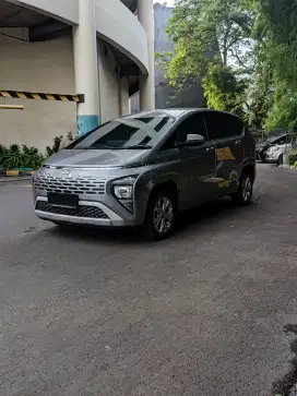 ( Tdp 7 jt) Hyundai stargezer 2022 at  Trend ( Captain seat )