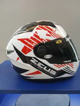Helm ZEUS 811 Mulus