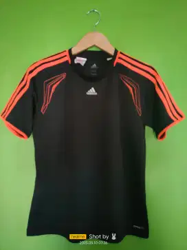 Jersi Adidas predator