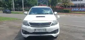 Toyota Fortuner Vnt TRD A/T 2013