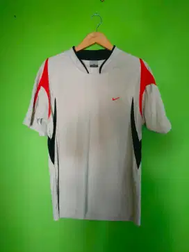 Jersey Nike jarang