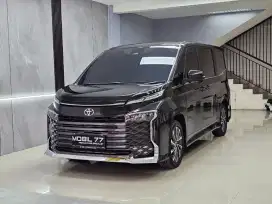 Toyota Voxy 2.0L TSS odo5rb Tahun 2023