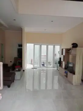 Disewakan Rumah Jl. Karangrejo 1 Banyumanik