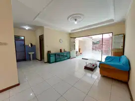 Dijual Rumah di Komplek Batununggal Bandung Siap Huni